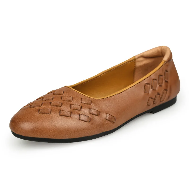 2020 Spring New Style Low Top Foot Covering Small Leather Shoes Women's Sailboat Moccosins Casual Versatile Leather Shoes
2020 Spring New Style Low Top Foot Covering Small Leather Shoes Women's Sailboat Moccosins Casual Versatile Leather Shoes
