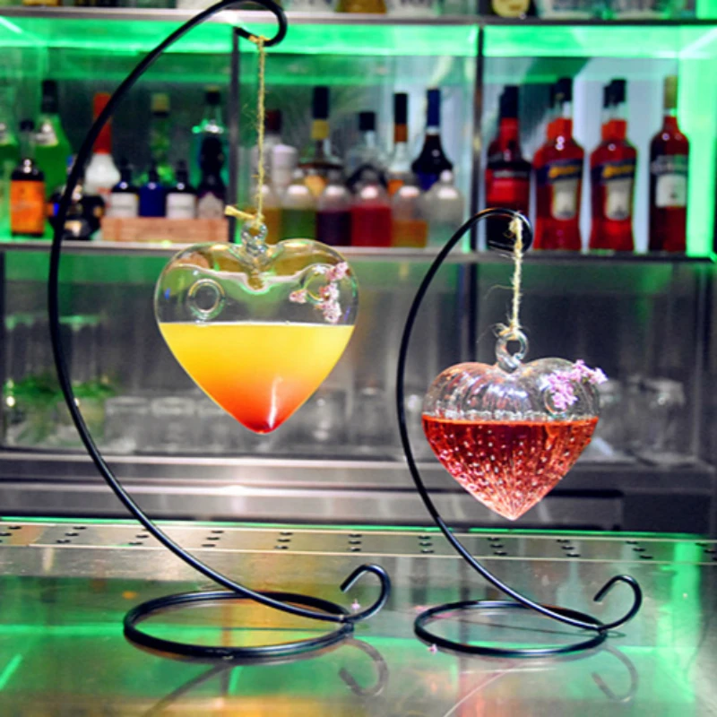 Originality Heart Shape Cocktail Glass Hanging Creative Juice Drink Cup Bar Red Wine Agave Beverage Club Party Decoration Tools
Originality Heart Shape Cocktail Glass Hanging Creative Juice Drink Cup Bar Red Wine Agave Beverage Club Party Decoration Tools