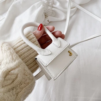 NEW Original Design Fashion Mini Waist Bag & French Fashion Crossbody Bag Width 8cm Height 6cm Thickness 4cm
NEW Original Design Fashion Mini Waist Bag & French Fashion Crossbody Bag Width 8cm Height 6cm Thickness 4cm
