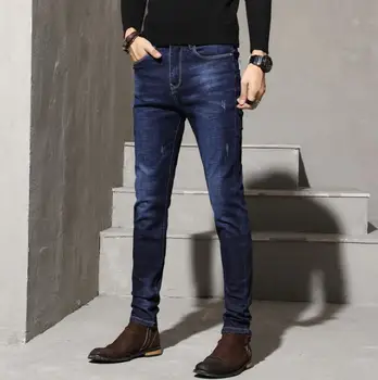 2020 High Quality Slim fit Straight Jeans Fashion Classic Men Jeans Long Pants For Male 
2020 High Quality Slim fit Straight Jeans Fashion Classic Men Jeans Long Pants For Male