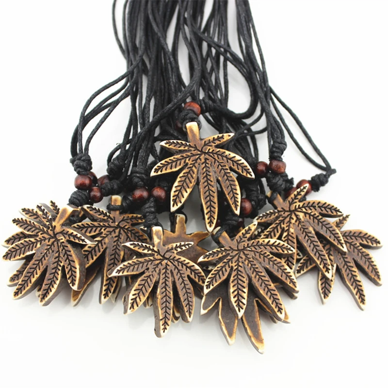 12PCS European and American style hemp leaf imitation bone necklace pendant Maple leaf necklace sweater chain jewelry wholesale
12PCS European and American style hemp leaf imitation bone necklace pendant Maple leaf necklace sweater chain jewelry wholesale