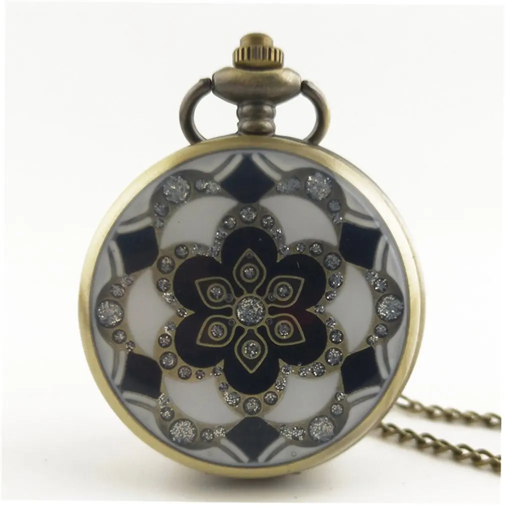 GENBOLI 1PC Flower Pattern Vintage Antique Round Dial Quartz Pocket Watch Necklace Pendant Clock For Mens Womens Best Gifts
GENBOLI 1PC Flower Pattern Vintage Antique Round Dial Quartz Pocket Watch Necklace Pendant Clock For Mens Womens Best Gifts