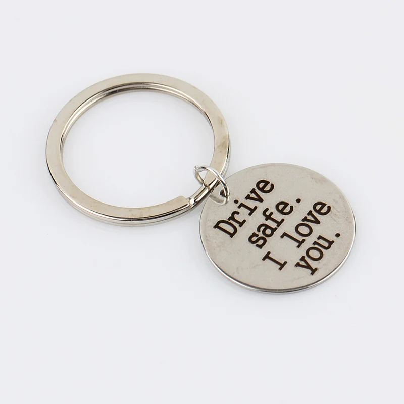 Personalized-Drive-safe-I-Love-You-Key-Rings-Engraved-Car-Key-Chains-for-Boyfriend-Husband-Gift (2)