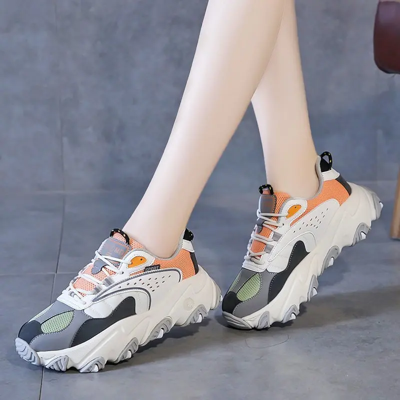 2020 new spring and autumn increased daddy shoes women's breathable wild color matching platform casual sneakers X312
2020 new spring and autumn increased daddy shoes women's breathable wild color matching platform casual sneakers X312