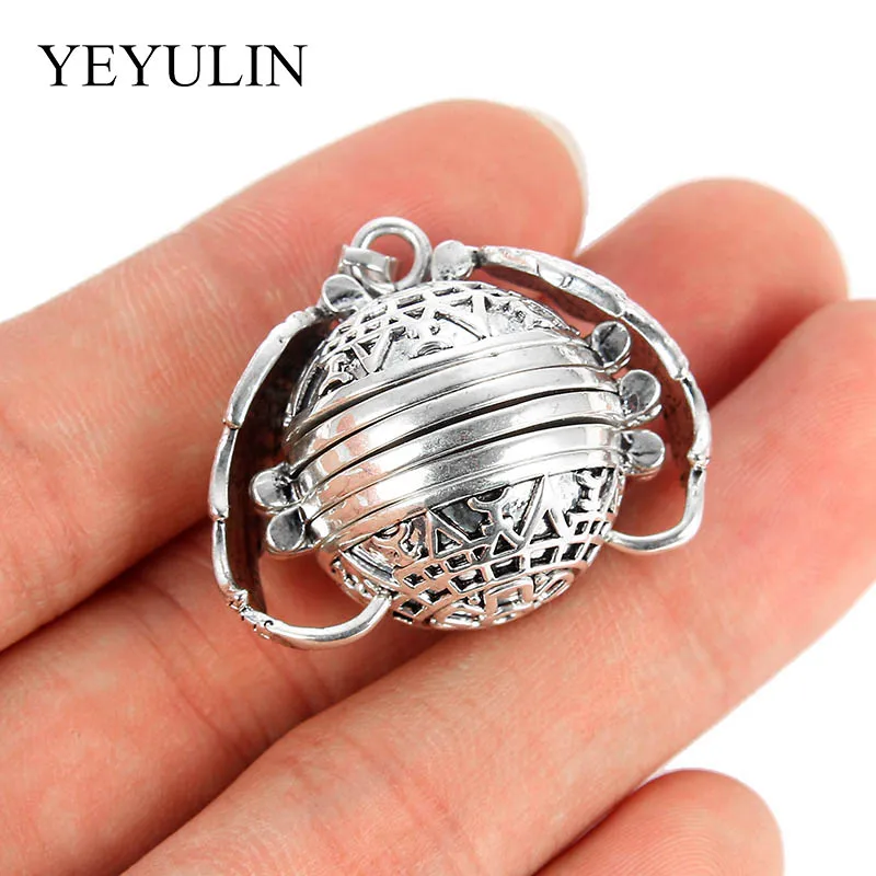 1PCS Magic 4 Photo Pendant Necklace Memory Floating Box Pattern Angel Wing Flash Box Fashion Album Box Necklace
1PCS Magic 4 Photo Pendant Necklace Memory Floating Box Pattern Angel Wing Flash Box Fashion Album Box Necklace
