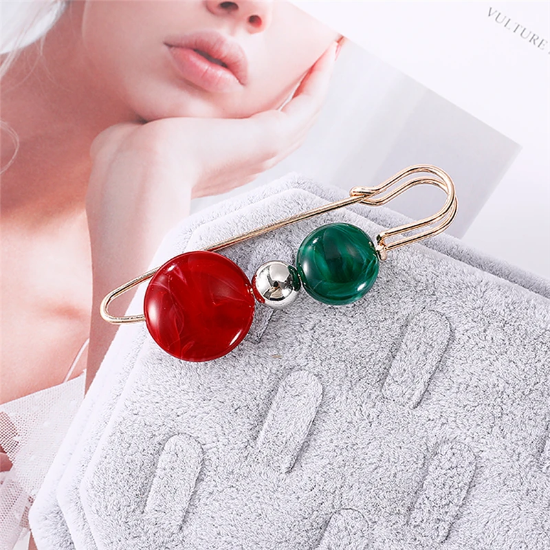 Silver Big Pin Brooches For Women Girls Unique Design Green Red Round Ball Shape Resin Acrylic Brooches Jewelry Gift Pin Broches
Silver Big Pin Brooches For Women Girls Unique Design Green Red Round Ball Shape Resin Acrylic Brooches Jewelry Gift Pin Broches