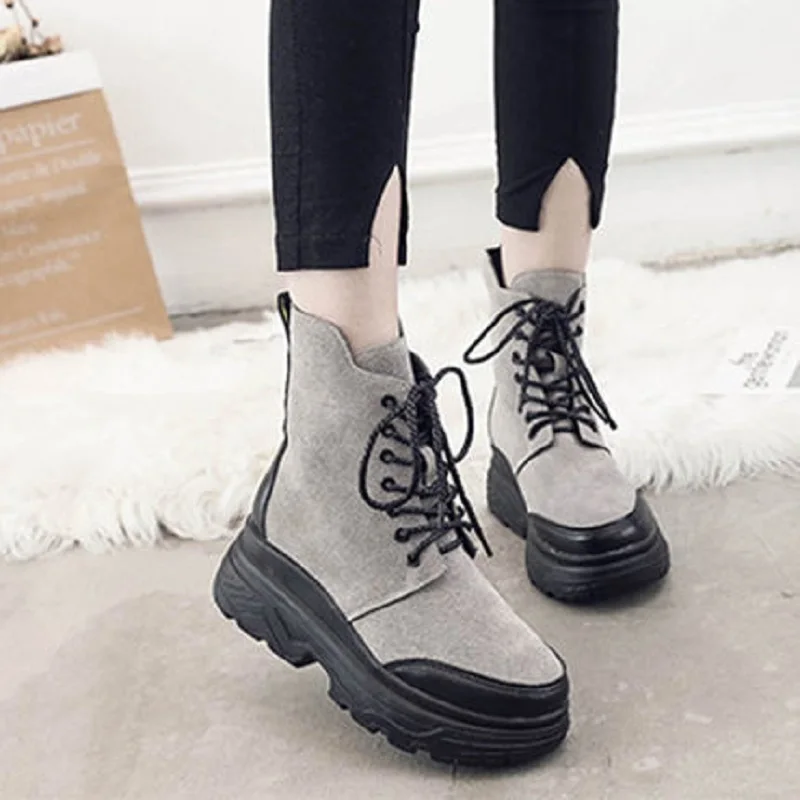 Martin boots 2019 autumn and winter new muffin thick bottom plus velvet high-top shoes cross lace women's boots
Martin boots 2019 autumn and winter new muffin thick bottom plus velvet high-top shoes cross lace women's boots