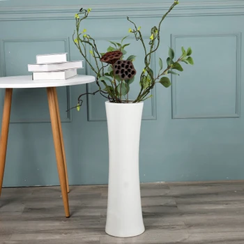 Decorated Table Vase Hydroponic Dried Flower Countertop Porcelain Vase
Decorated Table Vase Hydroponic Dried Flower Countertop Porcelain Vase