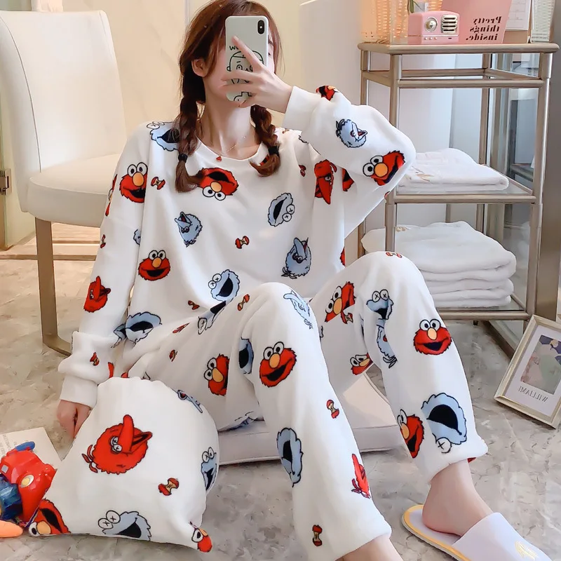 Pajamas Women's Autumn And Winter Coral Velvet Sweet Cute Princess Thick plus Velvet Flannel Homewear Set Send Storage Bag
Pajamas Women's Autumn And Winter Coral Velvet Sweet Cute Princess Thick plus Velvet Flannel Homewear Set Send Storage Bag