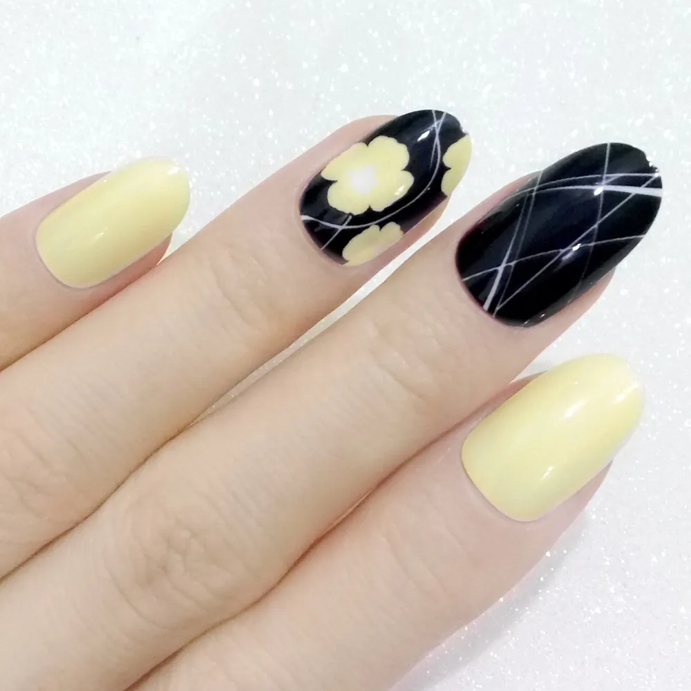24 Pcs Oval Artificial False Nails Yellow Flower Fake Nails With Design Lady Finger Nails For Manicure Z090
24 Pcs Oval Artificial False Nails Yellow Flower Fake Nails With Design Lady Finger Nails For Manicure Z090