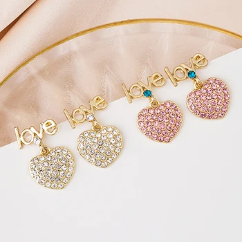 Kpop Crystal Heart Stud Earrings for Women Pink Gold Color Rhinestone LOVE Letter Cute Earrings 2020 Trendy Earring Jewelry 2020 
Kpop Crystal Heart Stud Earrings for Women Pink Gold Color Rhinestone LOVE Letter Cute Earrings 2020 Trendy Earring Jewelry 2020