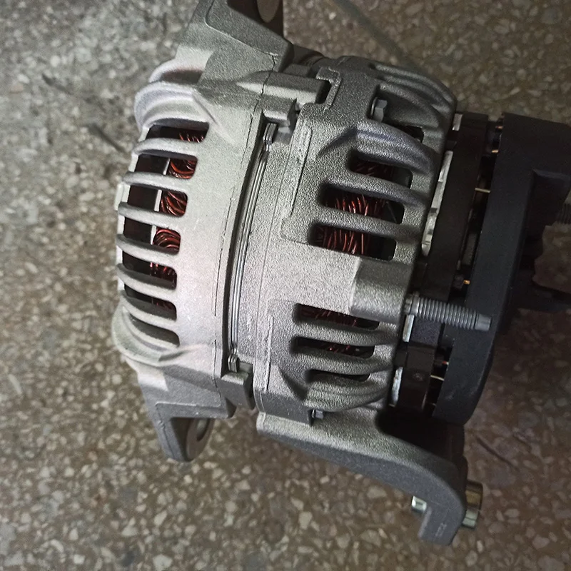Original Bosch D6E Alternator 17204355 For Excavator EC210D EC210B EC210BLC D6E Alternator
Original Bosch D6E Alternator 17204355 For Excavator EC210D EC210B EC210BLC D6E Alternator