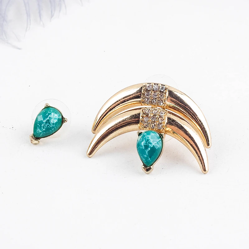2019 Newest Design A variety of Wear Mode Moon Earrings Jewelry Fashion Women Green Stud Earrings Wholesale 
2019 Newest Design A variety of Wear Mode Moon Earrings Jewelry Fashion Women Green Stud Earrings Wholesale