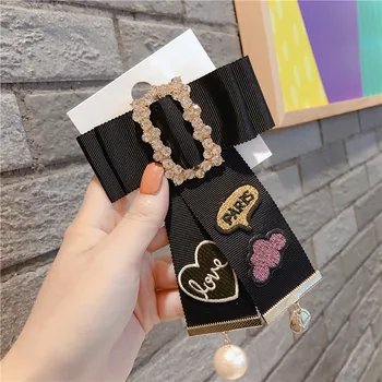 Korean New Fashion Ribbon Bow Brooch Rhinestone Pearl Lapel Pin Shirt Dress Collar Badge Clothing Brooches for Women Accessories
Korean New Fashion Ribbon Bow Brooch Rhinestone Pearl Lapel Pin Shirt Dress Collar Badge Clothing Brooches for Women Accessories
