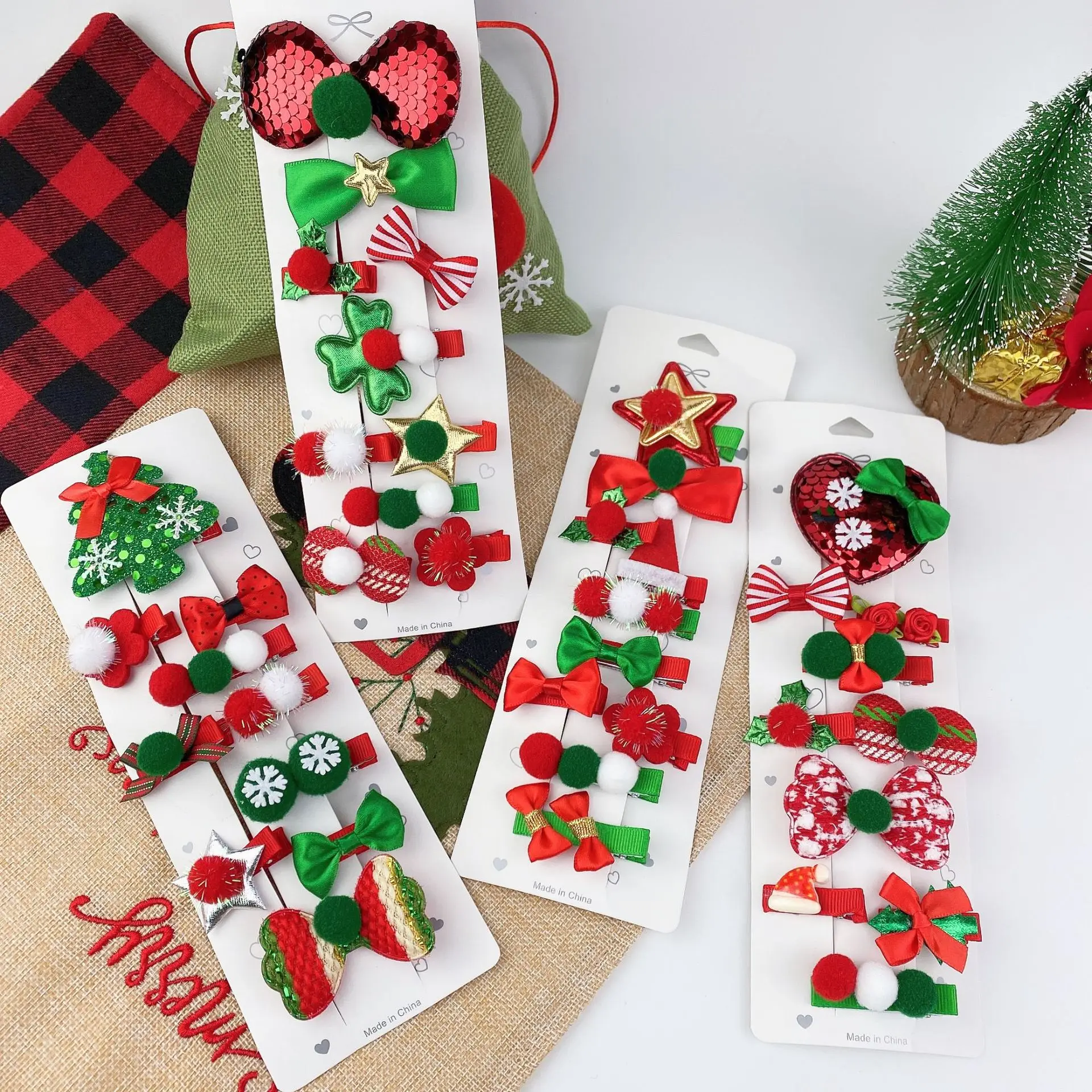 ZK30 10pcs/set Cute Christmas hair clip adult children heart hair clip Christmas hat Christmas tree Santa hair clip Accessories
ZK30 10pcs/set Cute Christmas hair clip adult children heart hair clip Christmas hat Christmas tree Santa hair clip Accessories