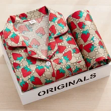 Sleepwear Women's Faux Silk Satin Pajamas Set Nightwear Long Sleeve Pajamas Home Clothes Set For women Sleeping Shirt Home Wear
Sleepwear Women's Faux Silk Satin Pajamas Set Nightwear Long Sleeve Pajamas Home Clothes Set For women Sleeping Shirt Home Wear