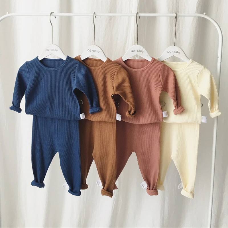 

Nueva gran oferta de ropa para niños y niñas conjunto acanalado con manga completa niños ropa de otoño invierno pantalones de bebé niño 2 uds