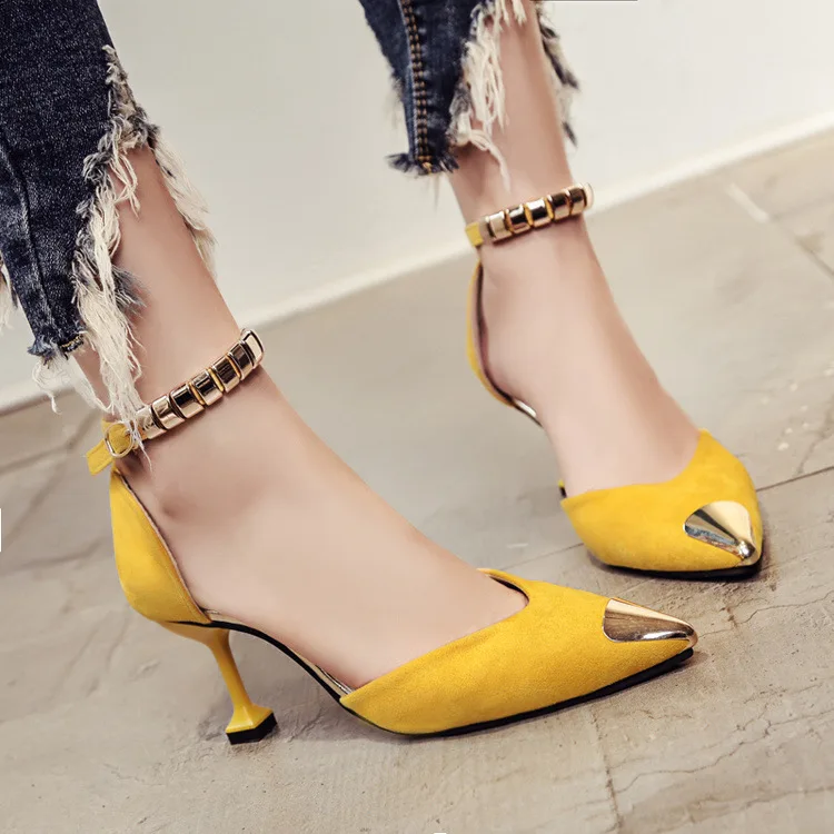 Korean Version of the Head Thin Heeled Beaded Bracelet Sandals Women's Pointed Toe-A-line Buckle High Heel Shoes Versatile 2017
Korean Version of the Head Thin Heeled Beaded Bracelet Sandals Women's Pointed Toe-A-line Buckle High Heel Shoes Versatile 2017