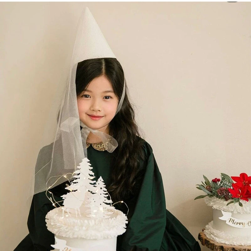 Girl's birthday hat Glitter powder Sequin pointed mesh Princess Birthday cap full moon birthday party photo prop hat decoration
Girl's birthday hat Glitter powder Sequin pointed mesh Princess Birthday cap full moon birthday party photo prop hat decoration