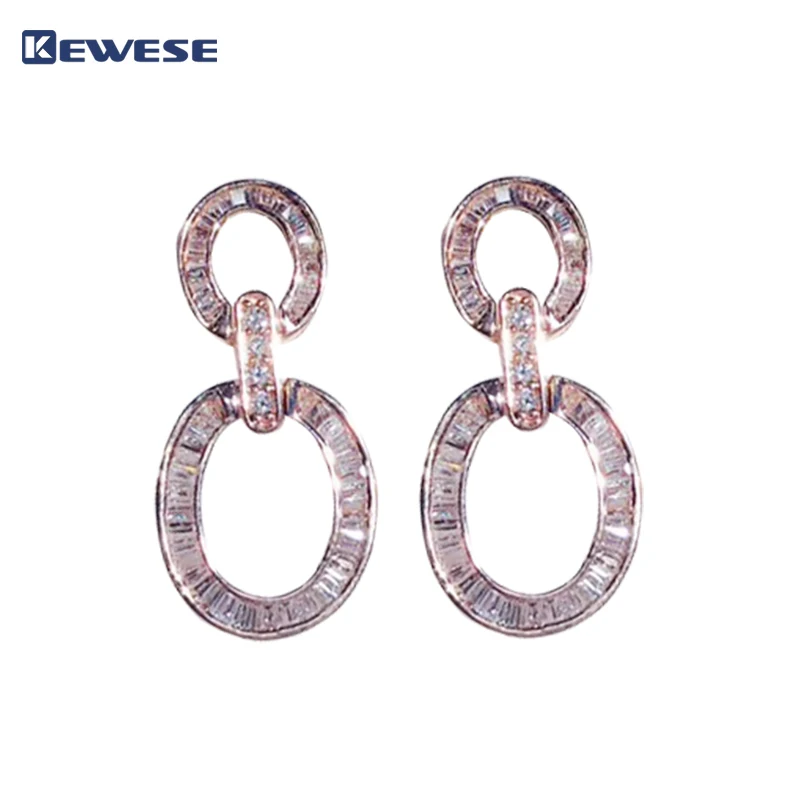 18K white gold oval diamond earrings fashion versatile ladder square splicing group set with gold rose gold diamond stud earring
18K white gold oval diamond earrings fashion versatile ladder square splicing group set with gold rose gold diamond stud earring
