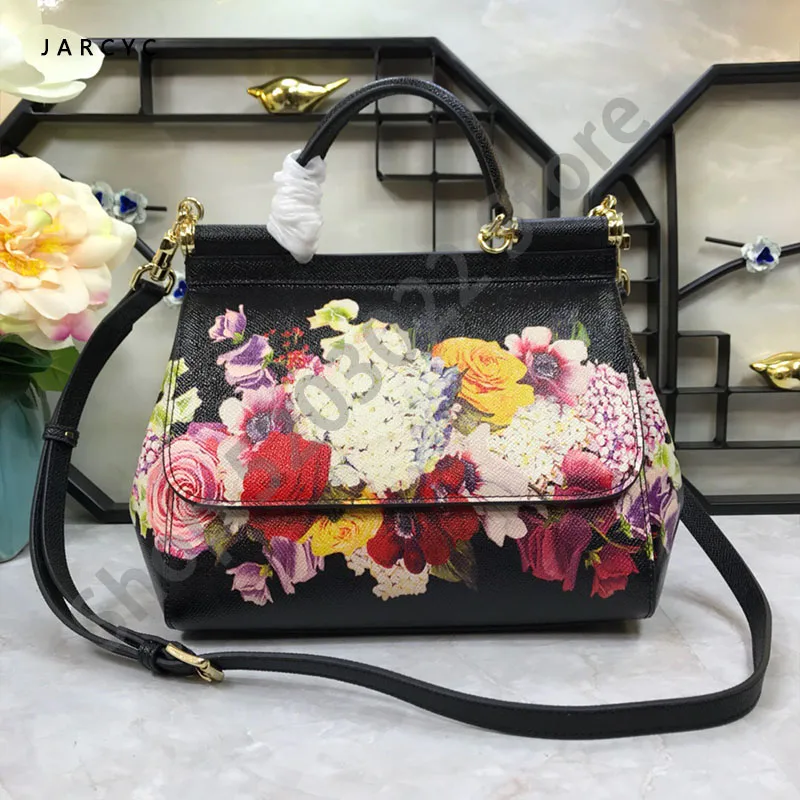 Luxury Italy Brand Ethnic Floral Bag Genuine Leather Shopper Tote Famous Designer Shoulder Bag Handbag and Purse Crossbody Bag 
Luxury Italy Brand Ethnic Floral Bag Genuine Leather Shopper Tote Famous Designer Shoulder Bag Handbag and Purse Crossbody Bag