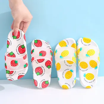 Boy Girl Cartoon Strawberry Shoes Summer Toddler Flip Flops Baby Indoor Slippers Beach Swimming Slipper Boy Girl Casual Slippers 
Boy Girl Cartoon Strawberry Shoes Summer Toddler Flip Flops Baby Indoor Slippers Beach Swimming Slipper Boy Girl Casual Slippers