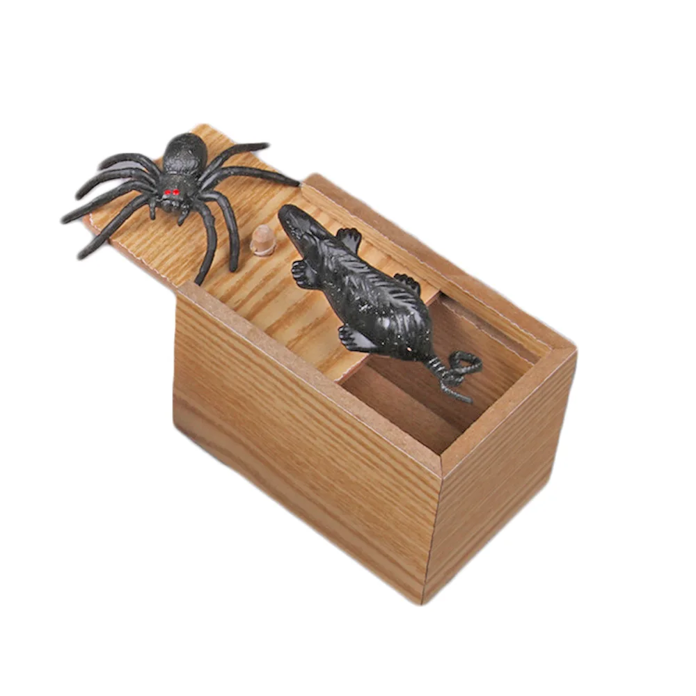 Chilren Prank bauble April Fool's Day Spoof Funny Scare Small Wooden Box Spider Scary baby toys Hilarious Scary Box Spider Prank
Chilren Prank bauble April Fool's Day Spoof Funny Scare Small Wooden Box Spider Scary baby toys Hilarious Scary Box Spider Prank