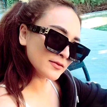 Luxury Brand Designer Square Sunglasses Women Men 2021 Vintage Thickened Frame Sun Glasses Male Oculos Lentes Gafas De Sol UV400
Luxury Brand Designer Square Sunglasses Women Men 2021 Vintage Thickened Frame Sun Glasses Male Oculos Lentes Gafas De Sol UV400