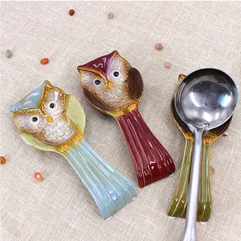 1PC Creative Owl Shape Spoon Rest Ceramic Spoon Holder Spoon Stand Dinner Table Decoration for Home Restaurant (Random Style)
1PC Creative Owl Shape Spoon Rest Ceramic Spoon Holder Spoon Stand Dinner Table Decoration for Home Restaurant (Random Style)