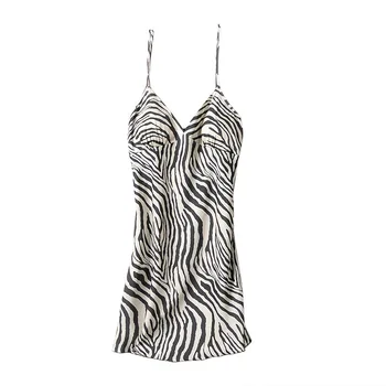 V-Neck Sleeveless Robes Womens Negligee Suspender Gown Nightgown Summer Sleepwear Sleepshirts Lingerie Dress Homewear
V-Neck Sleeveless Robes Womens Negligee Suspender Gown Nightgown Summer Sleepwear Sleepshirts Lingerie Dress Homewear