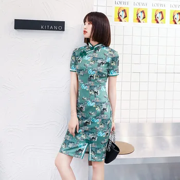 Green Chinese Style Women Cheongsam Summer Rayon Daily Dress Printed Flower Vintage Handmade Button Stage Show Qipao Size S-3XL
Green Chinese Style Women Cheongsam Summer Rayon Daily Dress Printed Flower Vintage Handmade Button Stage Show Qipao Size S-3XL