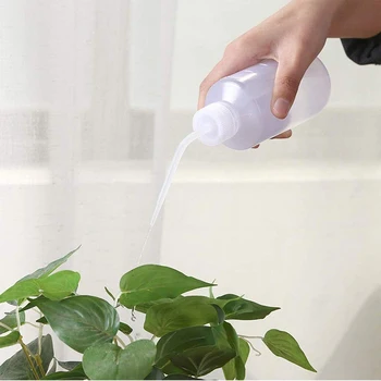 500ML Squeeze Bottle Succulent Potted Plant Watering Pot Portable Plastic Sauce Liquid Dispenser Non-Spray Watering Tools
500ML Squeeze Bottle Succulent Potted Plant Watering Pot Portable Plastic Sauce Liquid Dispenser Non-Spray Watering Tools