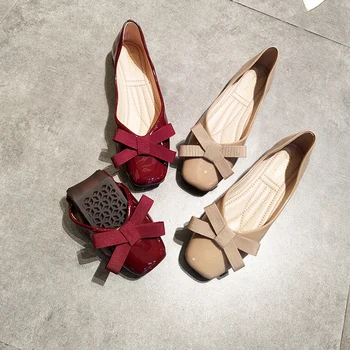 2020 Spring Patent Leather Women Ballet Flats Bow Square Toe Slip On Loafers Soft Flat Shoes Female Casual Walking Shoes Woman
2020 Spring Patent Leather Women Ballet Flats Bow Square Toe Slip On Loafers Soft Flat Shoes Female Casual Walking Shoes Woman