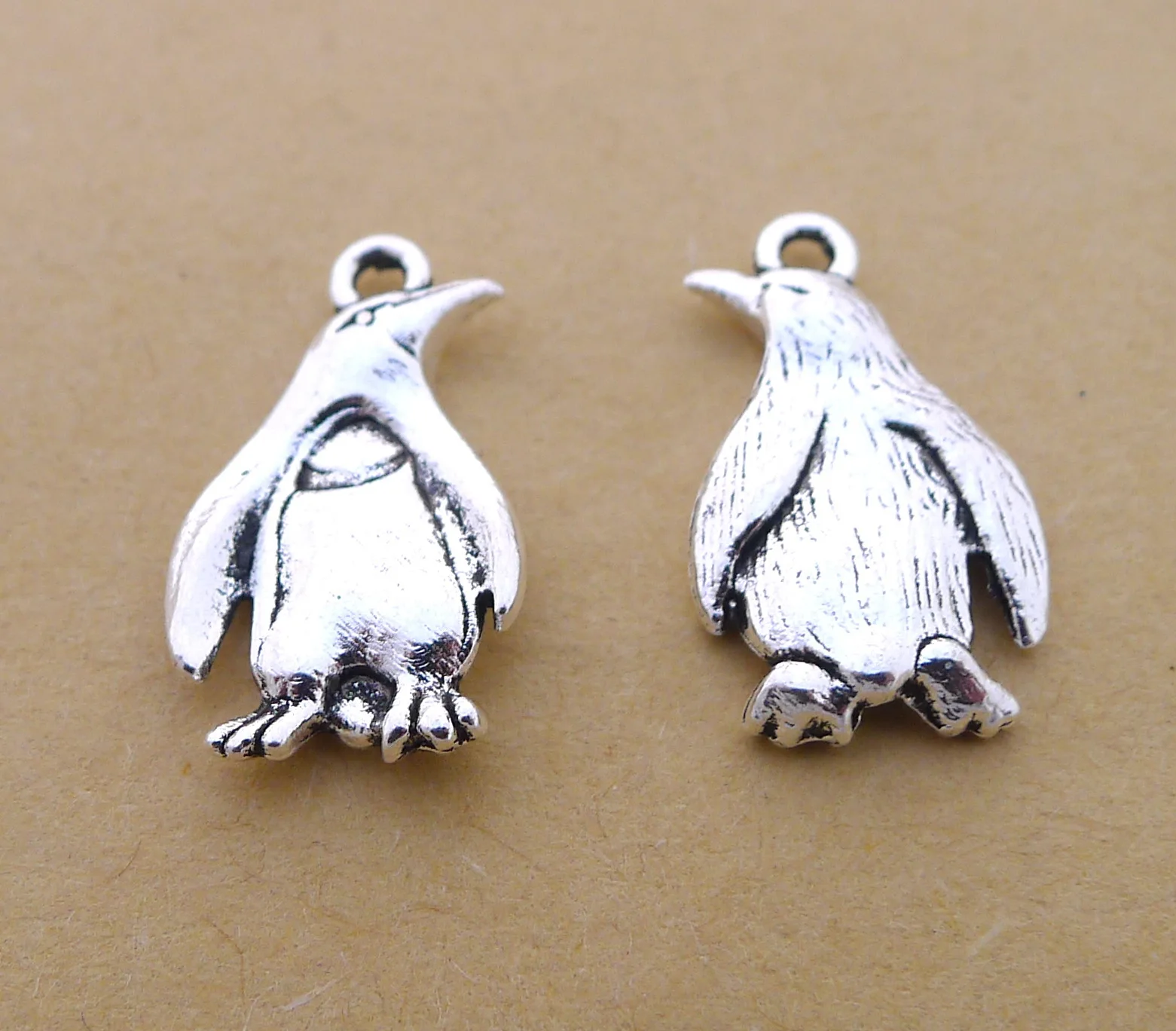 Handmade Earrings Charms Diy Accessories For Jewelry Pendant Bracelet 10pcs 12x20mm Antique Silver Color Penguin Charms
Handmade Earrings Charms Diy Accessories For Jewelry Pendant Bracelet 10pcs 12x20mm Antique Silver Color Penguin Charms