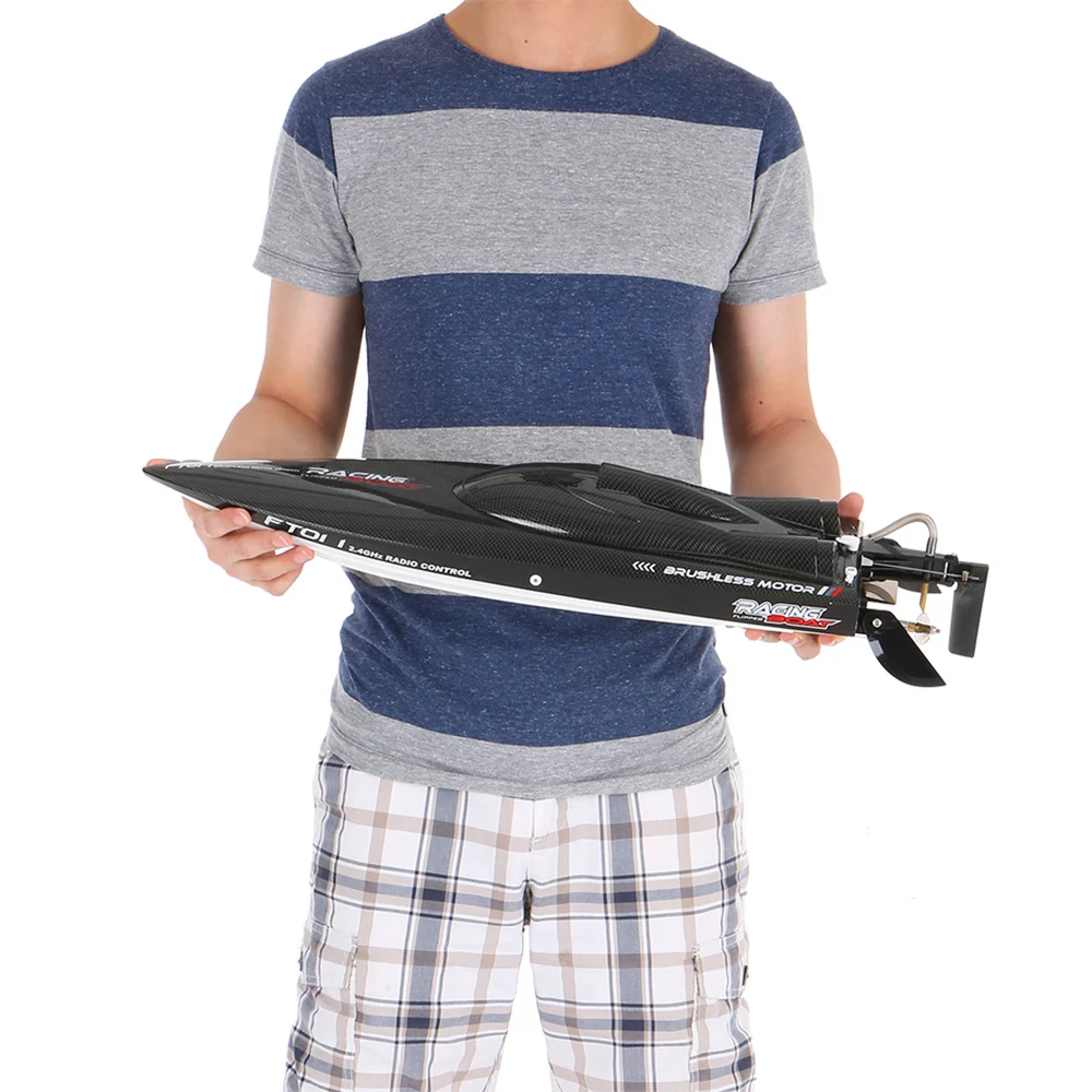 Feilun FT011 2.4G 55kmh High Speed RC Boat Racing Boat with Water Cooling Flipped Self-righting Function Ship Speedboat Toys (14)