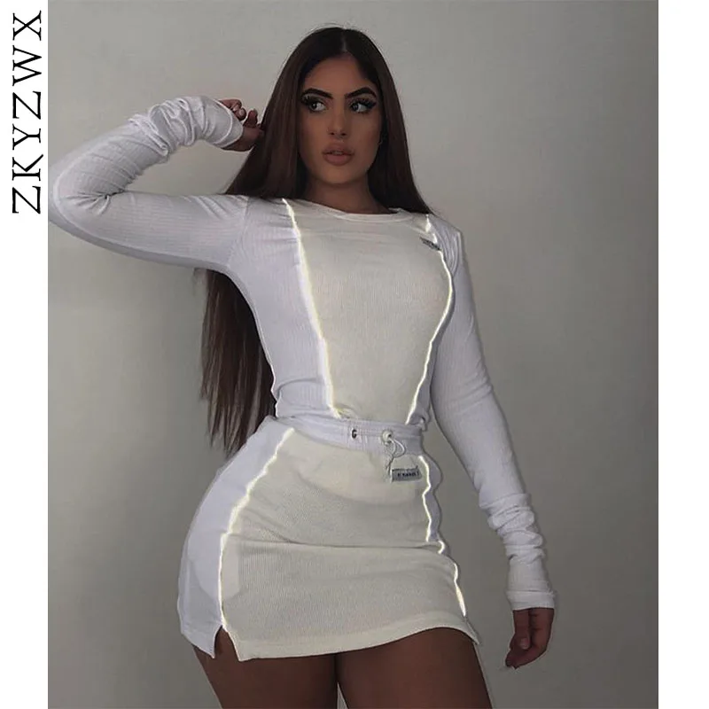 ZKYZWX Reflective Strip Two Piece Skirt Set Long Sleeve Tops and Mini Side Split Skirt Fall Streetwear Sexy Casual 2 Piece Set
ZKYZWX Reflective Strip Two Piece Skirt Set Long Sleeve Tops and Mini Side Split Skirt Fall Streetwear Sexy Casual 2 Piece Set