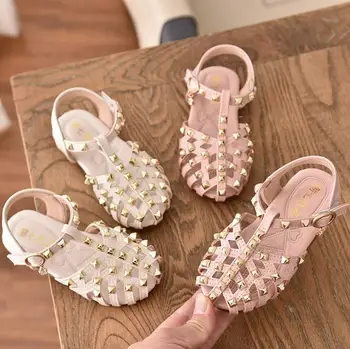 Children Girls Leather Shoes New Summer Pure Color Flat Sandals Kids Fashion Soft Sole Sandals Cut-Outs Closed Toe Sandal
Children Girls Leather Shoes New Summer Pure Color Flat Sandals Kids Fashion Soft Sole Sandals Cut-Outs Closed Toe Sandal