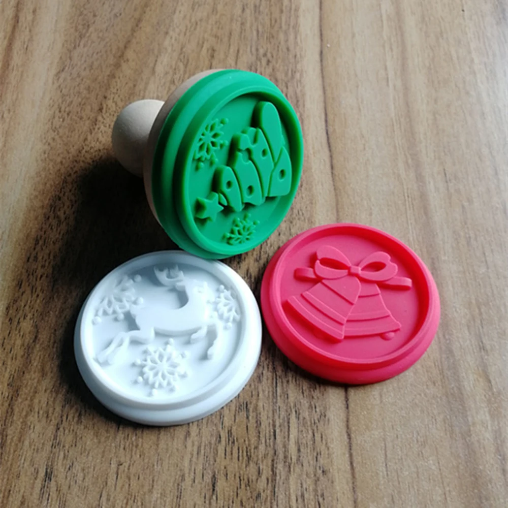 Silicone Cookie Stamp Cutter DIY Pastry Cake Cookie Seal Moulds with Wooden Handle Home Made Prints Molds Biscuit For Christmas
Silicone Cookie Stamp Cutter DIY Pastry Cake Cookie Seal Moulds with Wooden Handle Home Made Prints Molds Biscuit For Christmas