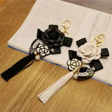 Korean Version Of PU Leather Tassel Keychain Camellia Bag Pendant Car Key Ring Mobile Phone Shell Decoration
Korean Version Of PU Leather Tassel Keychain Camellia Bag Pendant Car Key Ring Mobile Phone Shell Decoration