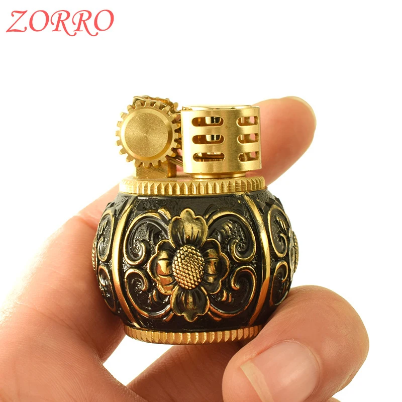 Zorro Kerosene Lighter Luxury Engraving Flower Brass Gasoline Flint Lighter Free Fire Inflated Oil Lighter Grinding Wheel Crafts
Zorro Kerosene Lighter Luxury Engraving Flower Brass Gasoline Flint Lighter Free Fire Inflated Oil Lighter Grinding Wheel Crafts