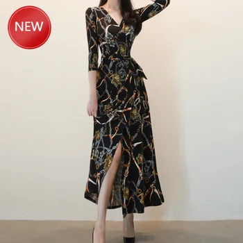 Women Autumn Elegant Flower Print Vintage Robe Loose Dress V Neck Long Sleeve Beach Dress Vestidos Plus Size
Women Autumn Elegant Flower Print Vintage Robe Loose Dress V Neck Long Sleeve Beach Dress Vestidos Plus Size