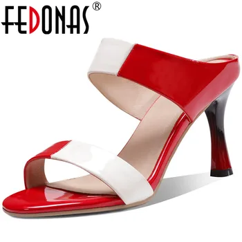 FEDONAS Women Sandals Patent Leather 2020 Summer Fashion High Heeled Slip On Pointed Toe New Arrival Shallow Shoes Woman
FEDONAS Women Sandals Patent Leather 2020 Summer Fashion High Heeled Slip On Pointed Toe New Arrival Shallow Shoes Woman