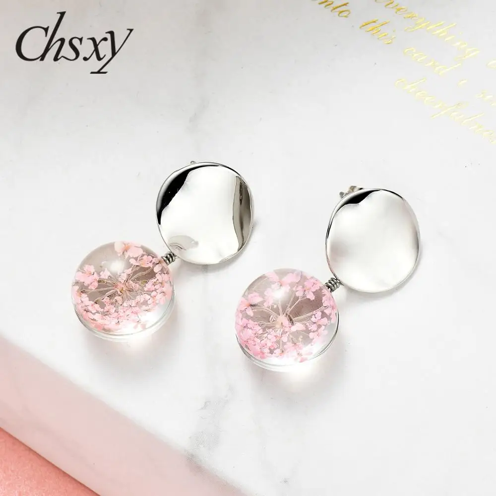 CHSXY Cute Natural Dried Flowers Dangle Earrings for Women Clear Transparent Ball Temperament Metal Sequins Eardrop Jewelry Gift
CHSXY Cute Natural Dried Flowers Dangle Earrings for Women Clear Transparent Ball Temperament Metal Sequins Eardrop Jewelry Gift