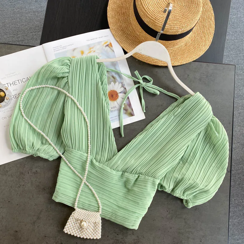 Court Style Puff Sleeve Short Top Women's Summer Deep V-neck Waist Hugging Slimming All-match Chiffon Shirt Ins Ladies Sexy Tops
Court Style Puff Sleeve Short Top Women's Summer Deep V-neck Waist Hugging Slimming All-match Chiffon Shirt Ins Ladies Sexy Tops