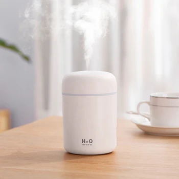 Portable 300ml Humidifier USB Dazzle Cup Aroma Diffuser Cool Mist Maker Air Humidifier Purifier with Romantic Light Mist Tools 
Portable 300ml Humidifier USB Dazzle Cup Aroma Diffuser Cool Mist Maker Air Humidifier Purifier with Romantic Light Mist Tools