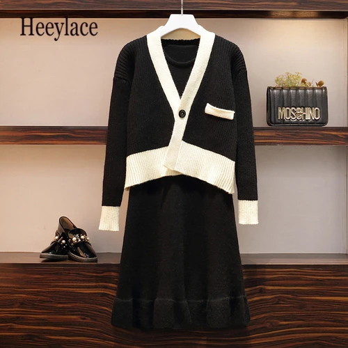 2019 winter new knitted women two pieces set autumn sweater cardigans and knit ruffles dresses office lady elegant dress suit
2019 winter new knitted women two pieces set autumn sweater cardigans and knit ruffles dresses office lady elegant dress suit