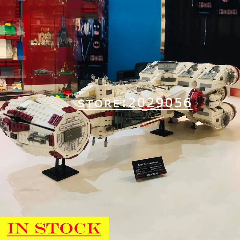 05046 81048 The Tantive IV Rebel Blockade Runner Star Wars series Model Building Blocks Compatible with 10019 Toys sandcrawler
05046 81048 The Tantive IV Rebel Blockade Runner Star Wars series Model Building Blocks Compatible with 10019 Toys sandcrawler