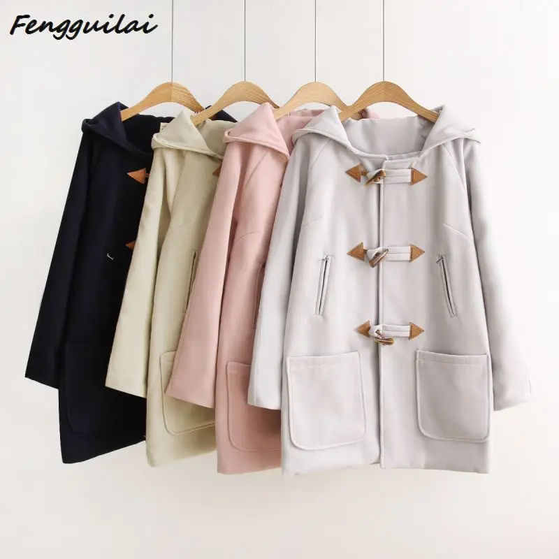 FENGGUILAI 2019 New Green Grey Navy Cow Horn Buckles Coats Women Autumn Winter Long Woolen Coat Hooded Student Cute Small Coat 
FENGGUILAI 2019 New Green Grey Navy Cow Horn Buckles Coats Women Autumn Winter Long Woolen Coat Hooded Student Cute Small Coat