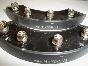 Rectifier controller module: MXY50-16 MXG50-16 50A / MXY70-16 MXG70-16 70A 1600V ( Four terminal / Installation pitch 136mm )
Rectifier controller module: MXY50-16 MXG50-16 50A / MXY70-16 MXG70-16 70A 1600V ( Four terminal / Installation pitch 136mm )