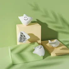 4PCs Cute Cartoon Silicone Cloud Shaped Anti-collision Child Safety Corner Guard Collision Proof Protector Table Corner Bumper
4PCs Cute Cartoon Silicone Cloud Shaped Anti-collision Child Safety Corner Guard Collision Proof Protector Table Corner Bumper
